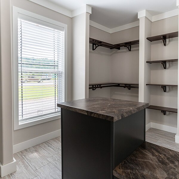 Signature Series / The Barndominium 1 Story DVHBSS-6206-1 Utility 120935