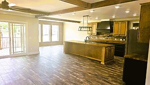 Signature Series / The Ole Hay Barn DVHBSS-4503 Interior 113903