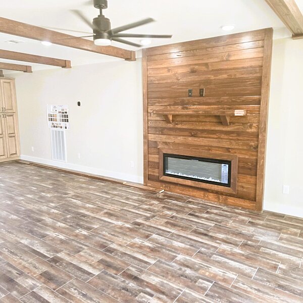 Signature Series / The Ole Hay Barn DVHBSS-4503 Interior 113906