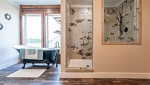 Signature Series / The Ole Hay Barn DVHBSS-4503 Bathroom 117575