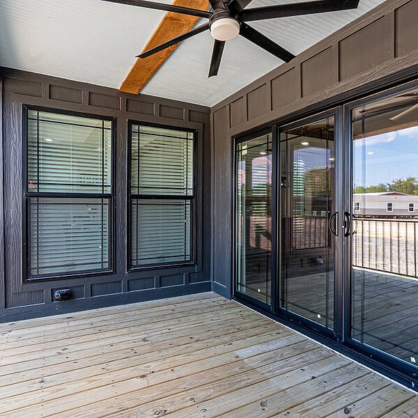 Signature Series / The Ole Hay Barn DVHBSS-4503 Exterior 117578