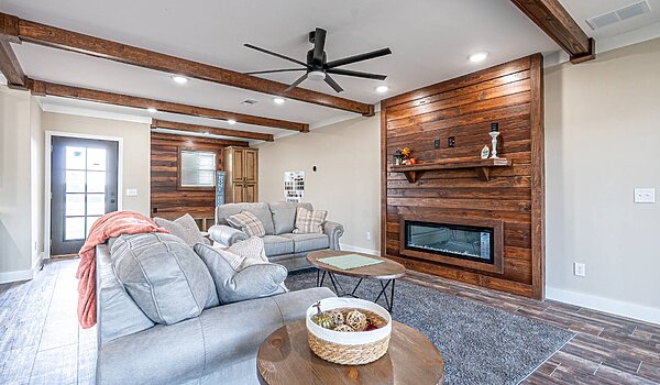Signature Series / The Ole Hay Barn DVHBSS-4503 Interior 117569