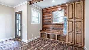 Signature Series / The Ole Hay Barn DVHBSS-4503 Interior 117571