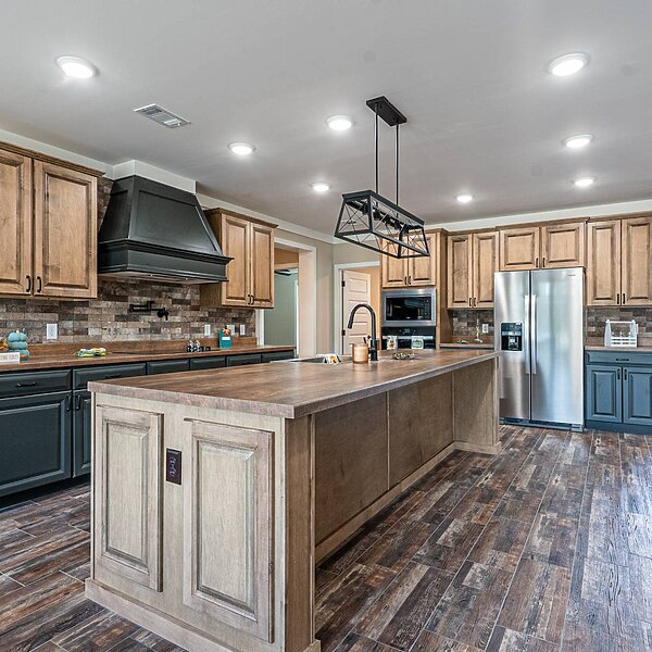 Signature Series / The Ole Hay Barn DVHBSS-4503 Kitchen 117561