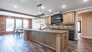 Signature Series / The Ole Hay Barn DVHBSS-4503 Kitchen 117566
