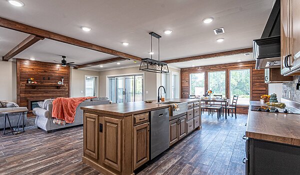 Signature Series / The Ole Hay Barn DVHBSS-4503 Kitchen 117567
