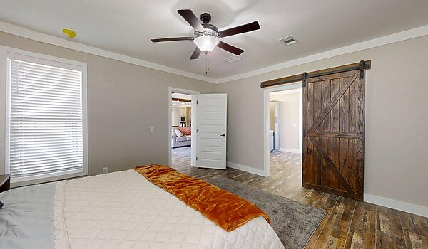 Signature Series / The Ole Hay Barn DVHBSS-4503 Interior 117356