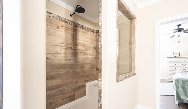 Signature Series / The Barndominium 1 Story DVHBSS-6206-2 Bathroom 120956