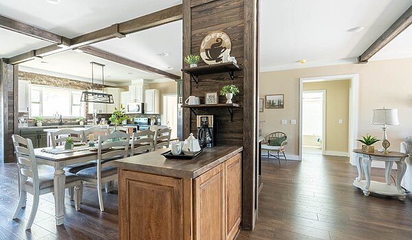 Signature Series / The Barndominium 1 Story DVHBSS-6206-2 Interior 120944