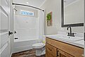 Signature Series / The Country Cottage DVHBSS-6417 Bathroom 126010