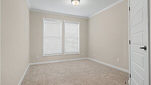 Signature Series / The Country Cottage DVHBSS-6417 Bedroom 126004