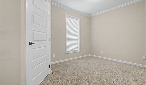 Signature Series / The Country Cottage DVHBSS-6417 Bedroom 126006