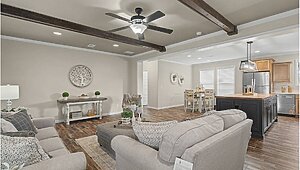 Signature Series / The Country Cottage DVHBSS-6417 Interior 125997