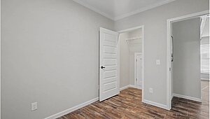 Signature Series / The Haven 2 Story DVHBSS-4501C Bedroom 126029