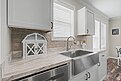 Signature Series / The Haven 2 Story DVHBSS-4501C Kitchen 126025