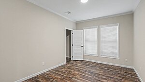 Signature Series / The Taylor DVHBSS-8415 Bedroom 126076