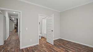 Signature Series / The Taylor DVHBSS-8415 Bedroom 126077