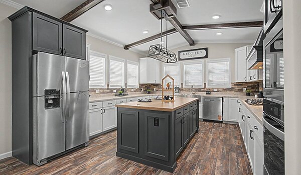 Signature Series / The Taylor DVHBSS-8415 Kitchen 126065