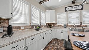 Signature Series / The Taylor DVHBSS-8415 Kitchen 126067