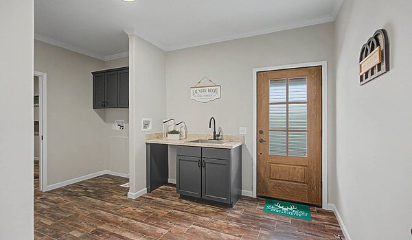 Signature Series / The Taylor DVHBSS-8415 Utility 126085