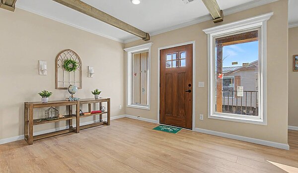 Signature Series / The Clarkson Jr DVHBSS-7014 Interior 126091