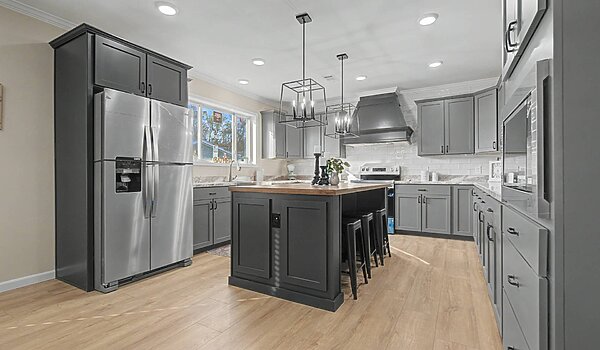 Signature Series / The Clarkson Jr DVHBSS-7014 Kitchen 126092