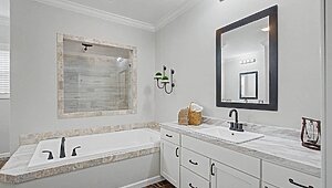 Signature Series / Tahoe Harbor DVHBSS-5802-67 Bathroom 125923