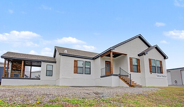 Signature Series / Tahoe Harbor DVHBSS-5802-67 Exterior 125928