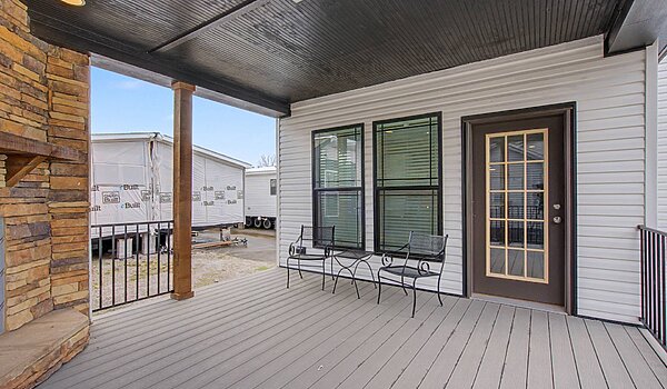 Signature Series / Tahoe Harbor DVHBSS-5802-67 Exterior 125930