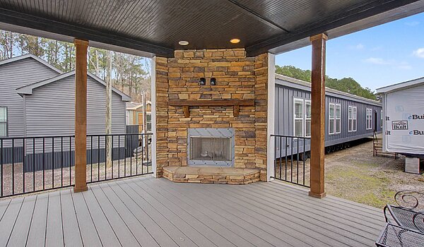 Signature Series / Tahoe Harbor DVHBSS-5802-67 Exterior 125931