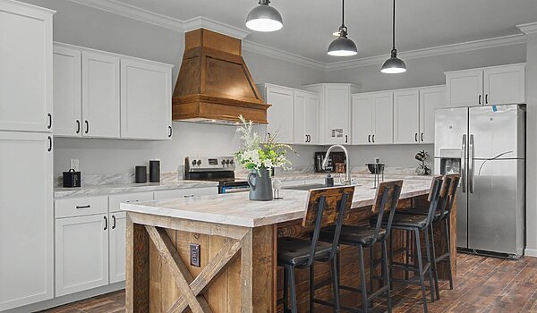 Signature Series / Tahoe Harbor DVHBSS-5802-67 Kitchen 125911