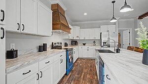 Signature Series / Tahoe Harbor DVHBSS-5802-67 Kitchen 125913