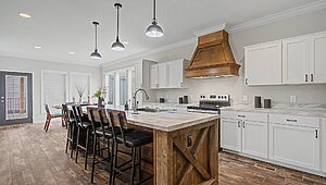 Signature Series / Tahoe Harbor DVHBSS-5802-67 Kitchen 125917