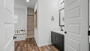 Signature Series / Briarritz DVHBSS-7204B-115 Bathroom 125949