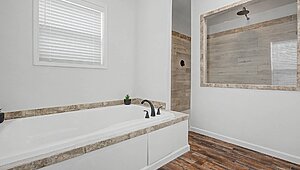 Signature Series / Briarritz DVHBSS-7204B-115 Bathroom 125951