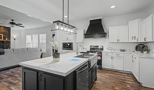 Signature Series / Briarritz DVHBSS-7204B-115 Kitchen 125935