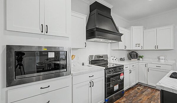 Signature Series / Briarritz DVHBSS-7204B-115 Kitchen 125936