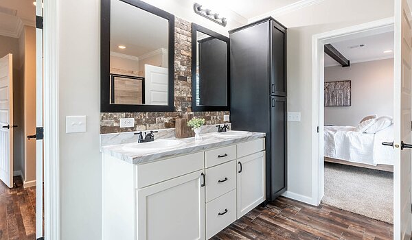 Signature Series / The Woodside DVHBSS-6603D Interior 132533