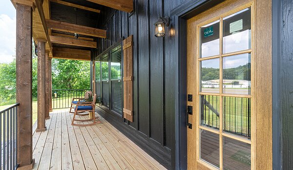 Signature Series / The Woodside DVHBSS-6603D Exterior 132517