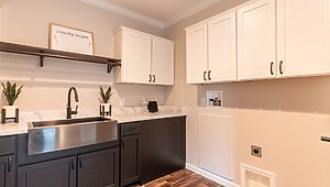 Signature Series / The Woodside DVHBSS-6603D Utility 132536