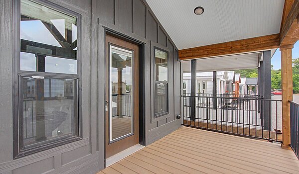 Signature Series / Cozy Cabin XL DVHBSS-MONL-1654-2BR Exterior 132539