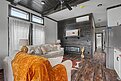 Signature Series / Cozy Cabin XL DVHBSS-MONL-1654-2BR Interior 132540