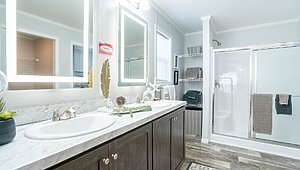 ValueCraft Series / Juniper Model 2756 Bathroom 104244