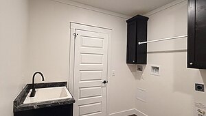 Disciple Series / The King David 64 Interior 121033