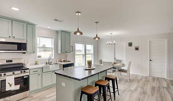 Disciple Series / The Thaddeus Interior 122316