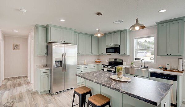 Disciple Series / The Thaddeus Interior 122317