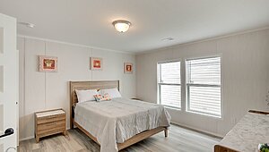 Disciple Series / The Thaddeus Interior 122322