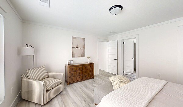 Disciple Series / The King David 76 Interior 121407