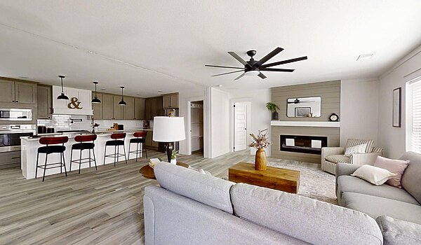 Disciple Series / The King David 76 Interior 121402