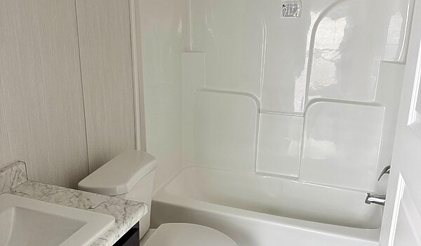 Disciple Series / The Andrew 80 Interior 121646